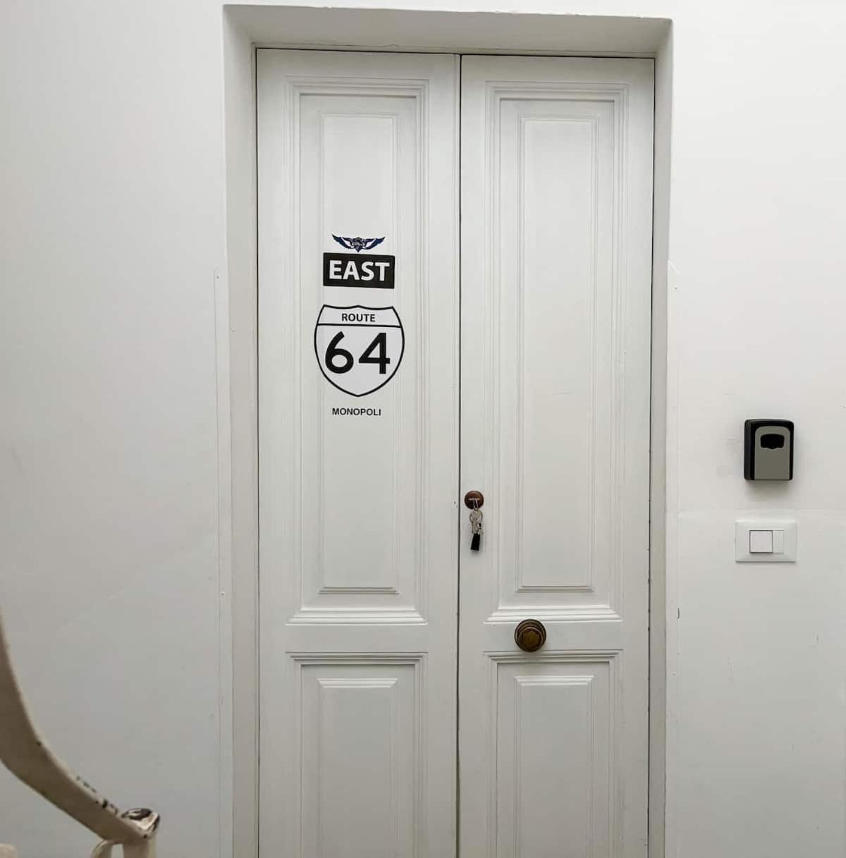 Route 64 Monopoli - East - Historic Center Apartment Exterior photo